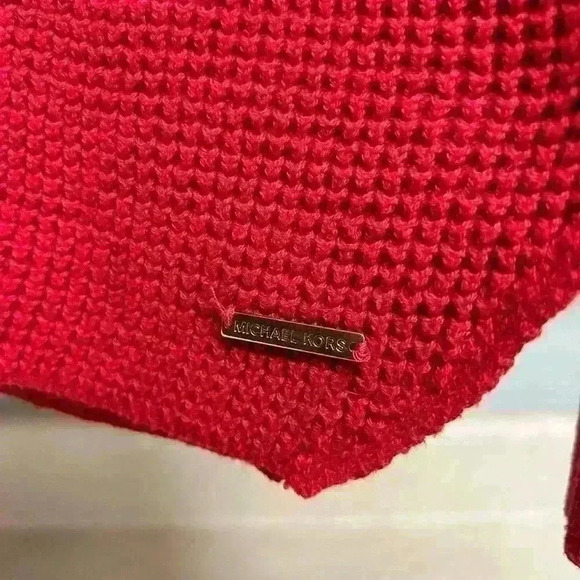 Michael Kors red knot crowl neck sweater size small - Picture 2 of 4